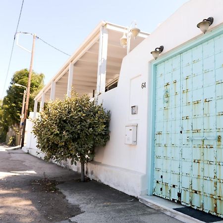 فيلا Patras Luxury Seaside House المظهر الخارجي الصورة