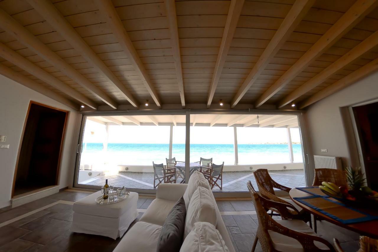 فيلا Patras Luxury Seaside House المظهر الخارجي الصورة