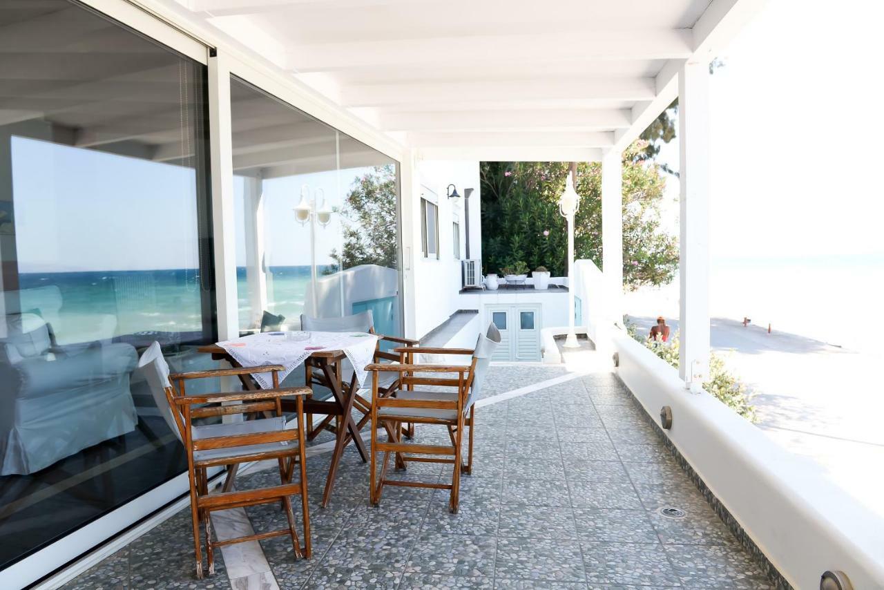 فيلا Patras Luxury Seaside House المظهر الخارجي الصورة